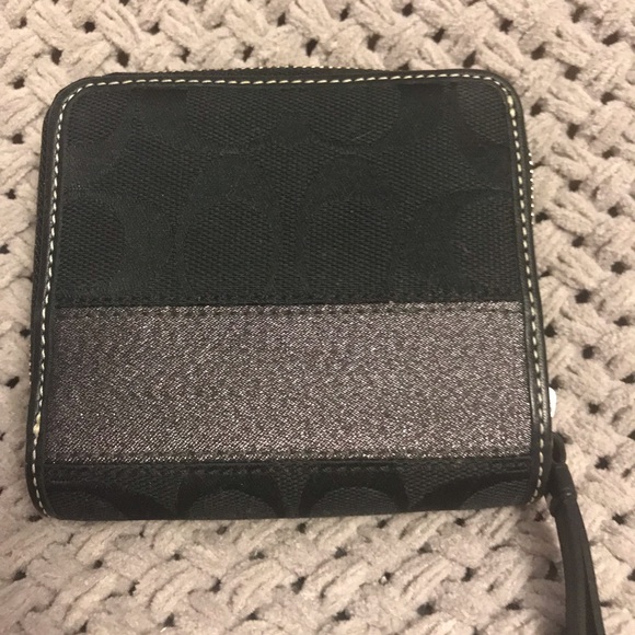 Coach Wallet - Picture 2 of 5